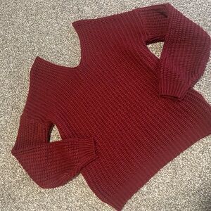 maroon sweater